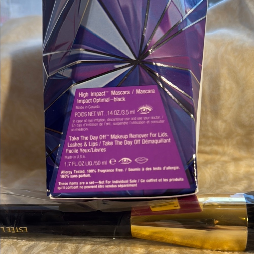 Clinique Easy Eye Duo - Black and Purple - Picture 5 of 6